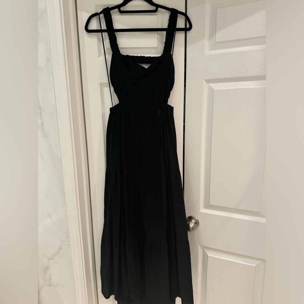 Abercrombie & Fitch Black Midi Dress